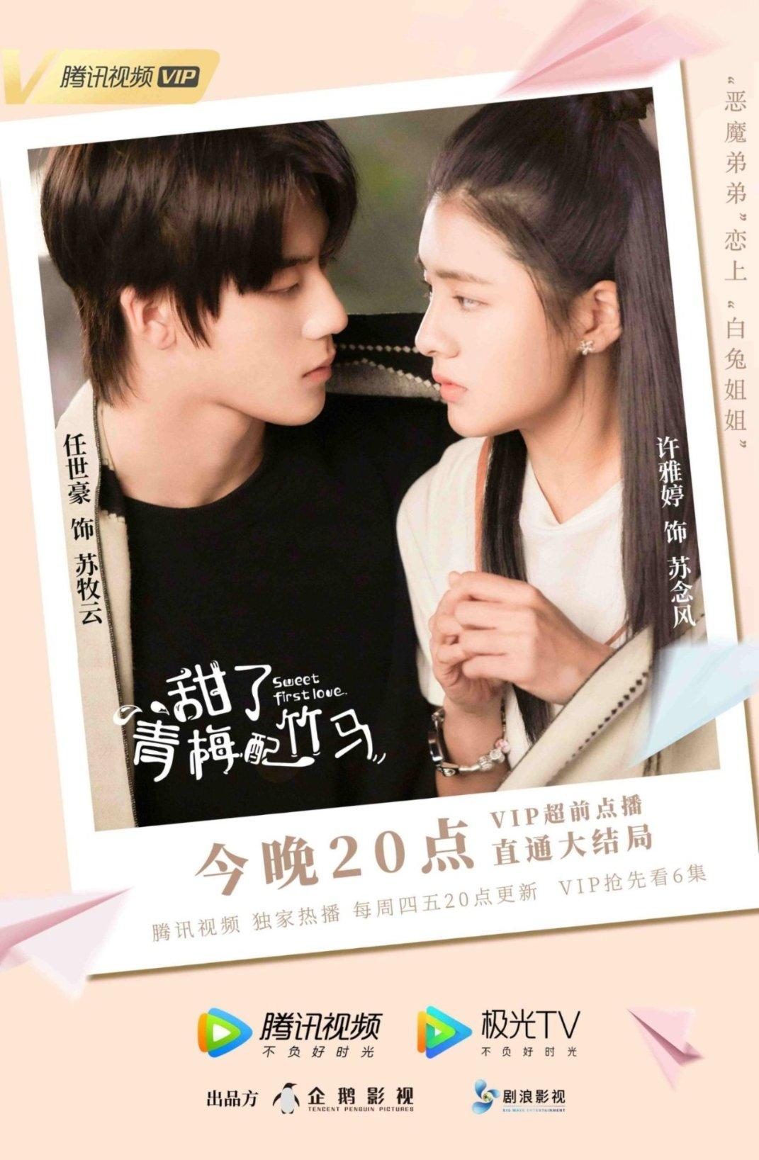 明明是在和哈士奇比赛扳手腕，最后却输在了这货的表情包下