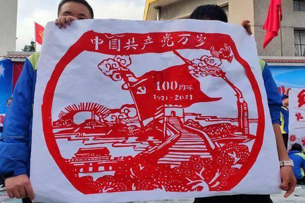 邮报：埃弗顿新球场周边店面引争夺，一中餐外卖店已找到新址