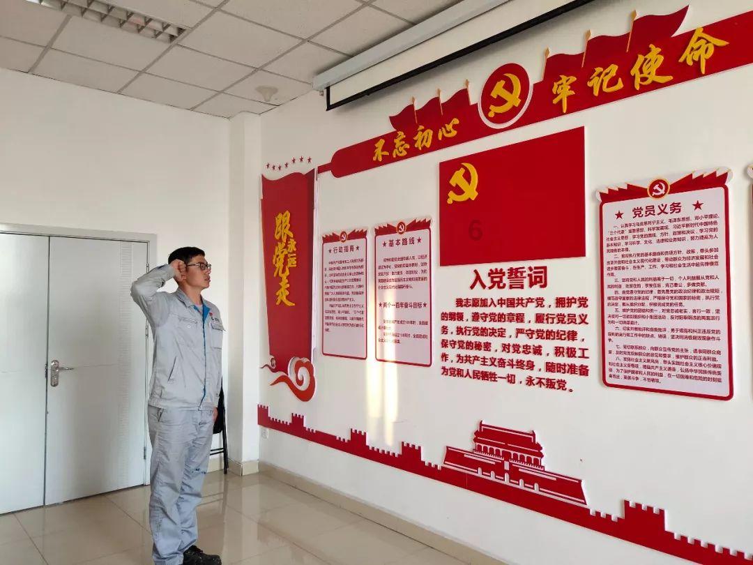 时尚男孩救援